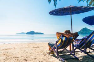 Packing List for Beach Vacation with Family – The Ultimate Family Beach Vacation Packing List